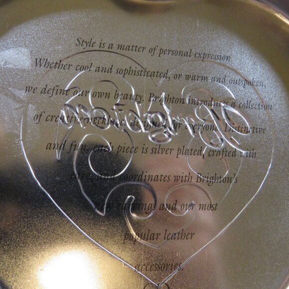 Brighton Sunflower Heart Shaped Tin & Candle in metal tin (Valentine's Day) - Picture 3 of 10